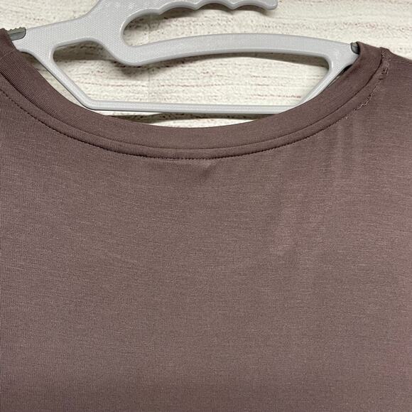 Logo Lori Goldstein Tunic Top Size L Red Asher Velvet Burnout High Low size XL - Picture 11 of 13